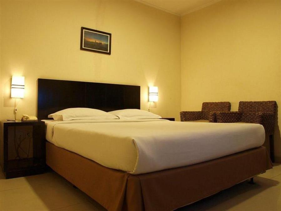 Jatinangor Hotel & Restaurant Cileunyi Buitenkant foto